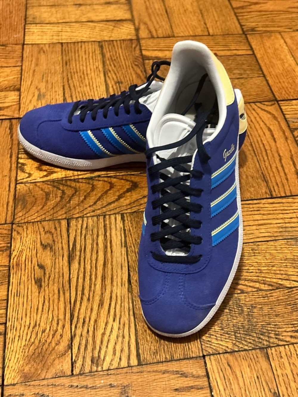 New Women's Adidas Gazelle Royal Bright Blue/Yellow IE0439